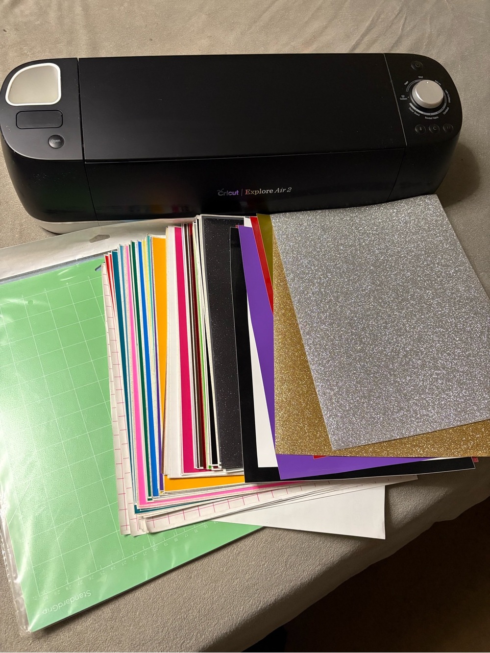 Cricut Black Cutting Machine with Multicolor & Glitter Vinyl Sheets